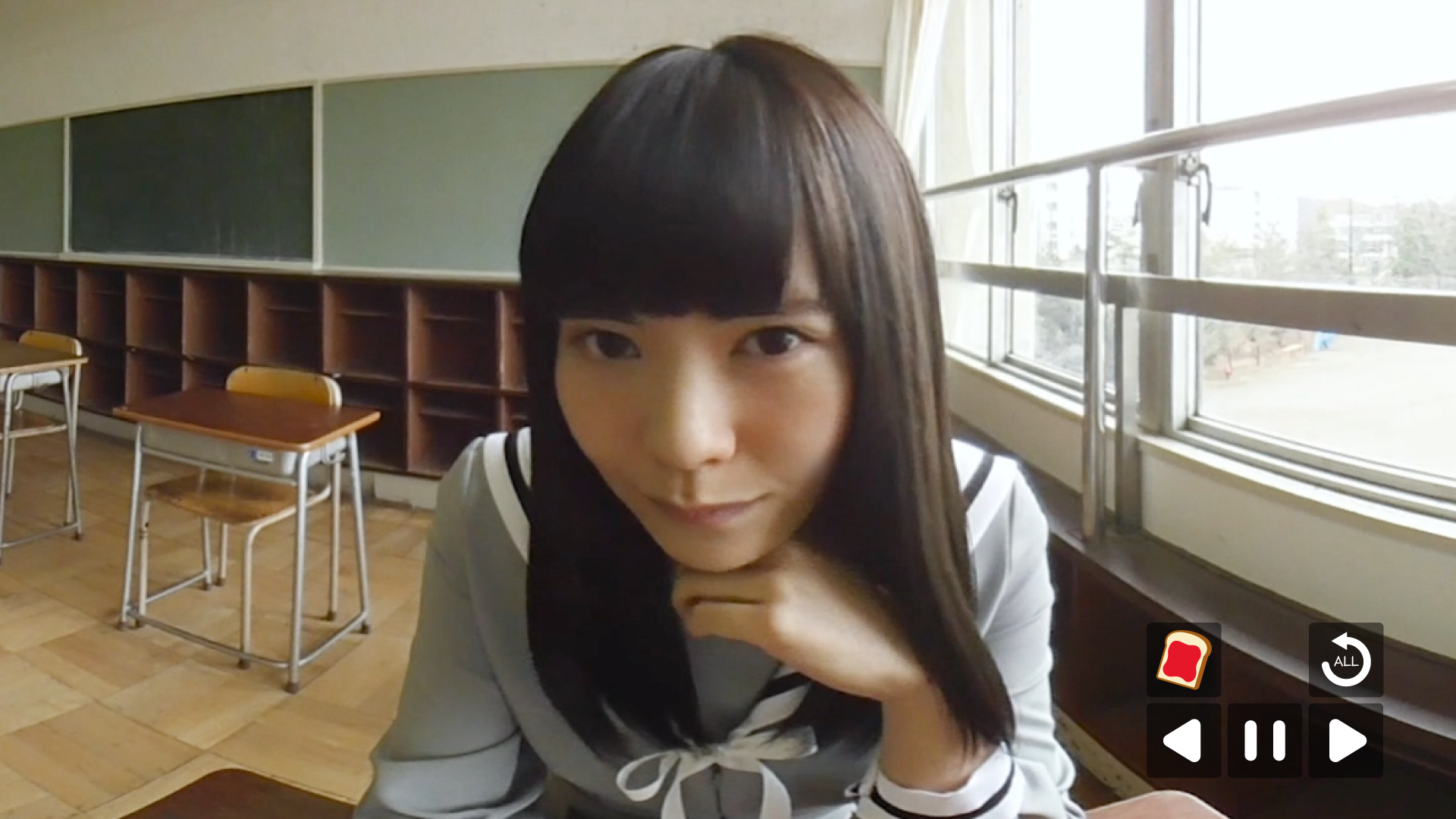 VR360度映像アプリ「”街かどで、しょくぱん少女に出会いたい。 」